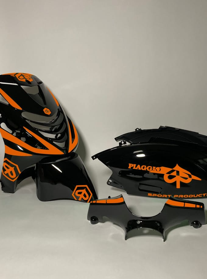 Piaggio Zip Stickerset - Crossed - Orange