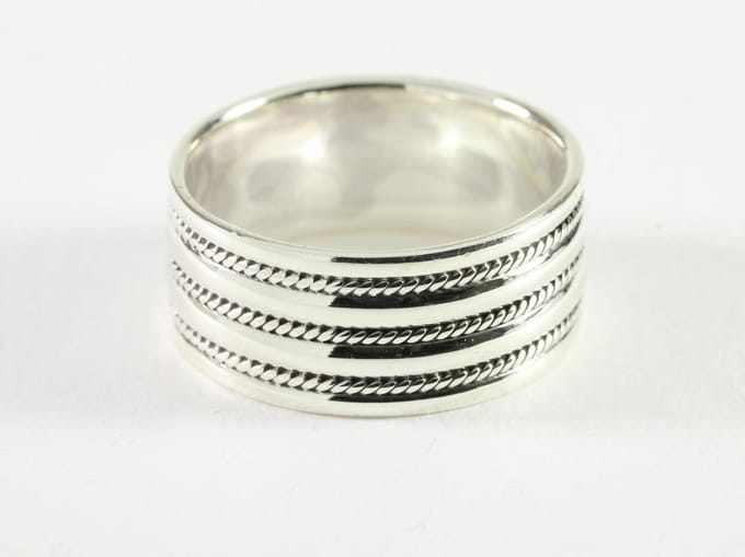 Zilveren ring met 3 kabelpatronen - maat 20