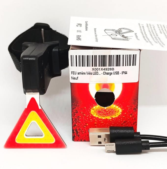 Tweekleurig Driehoek Fiets Achterlicht - LED, USB Oplaadbaar, 5 Modi, IP64 Bescherming