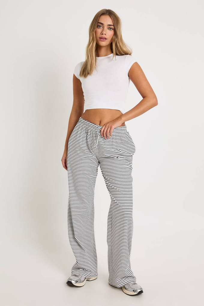 boohoo Dames Gestreepte Broek met Rechte Pijp | Blackwhite | Maat: 44