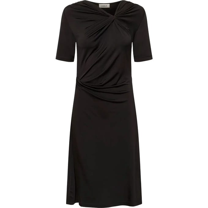Strakke damesjurk Soaked in Luxury SLClara