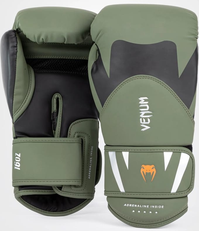 Venum - BOKSHANDSCHOENEN - Challenger 4.0 - Khaki/Black - 1OZ