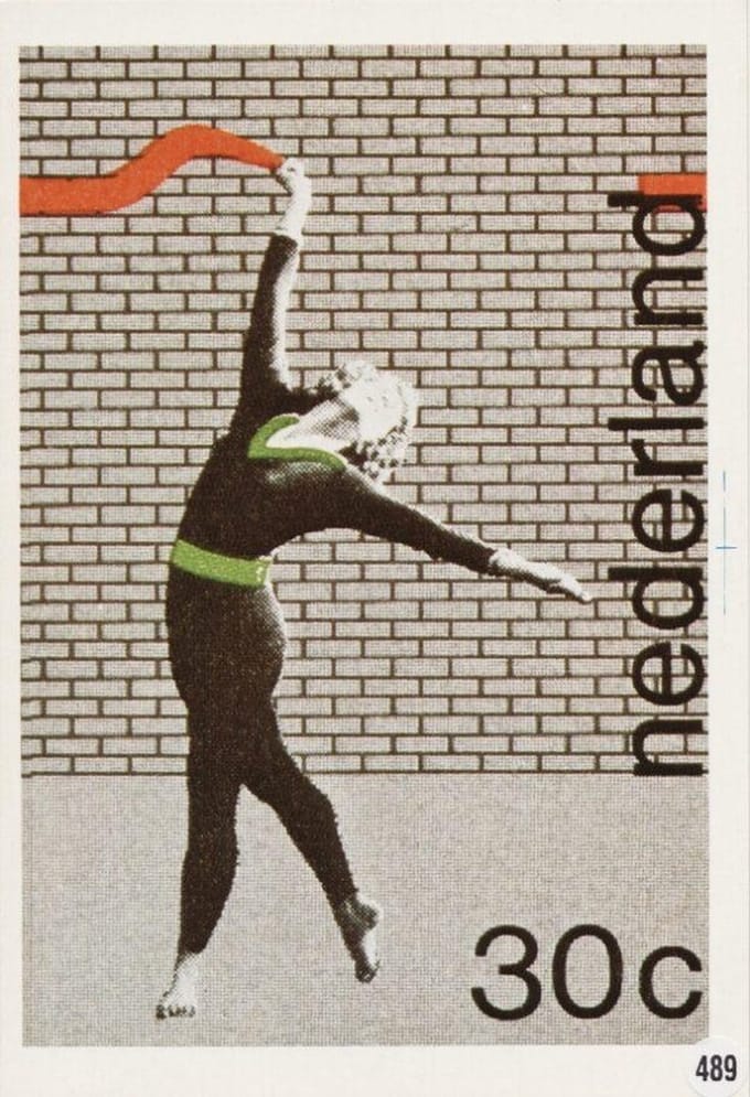 Briefkaart met afbeelding Gymnastiekoefening postzegel