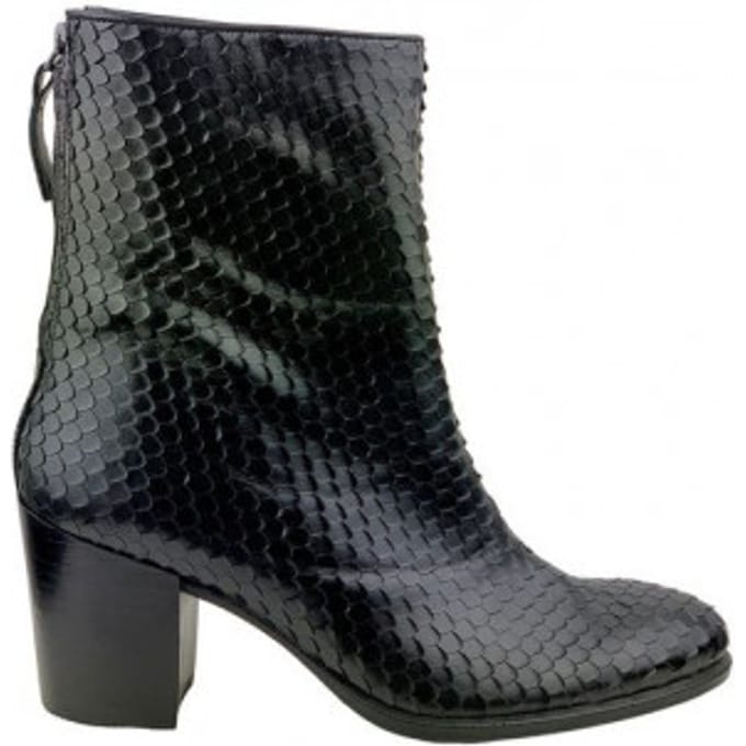 ECCO 267653