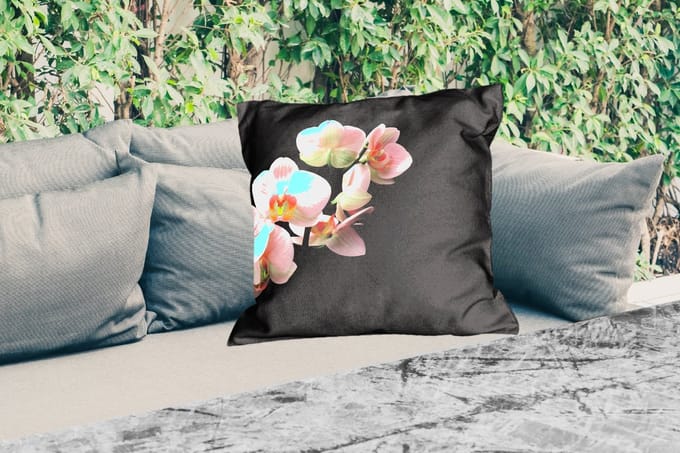 Sierkussen Buiten - Orchidee - Bloemen - Roze - Stilleven - Flora - 60x60 cm - Weerbestendig