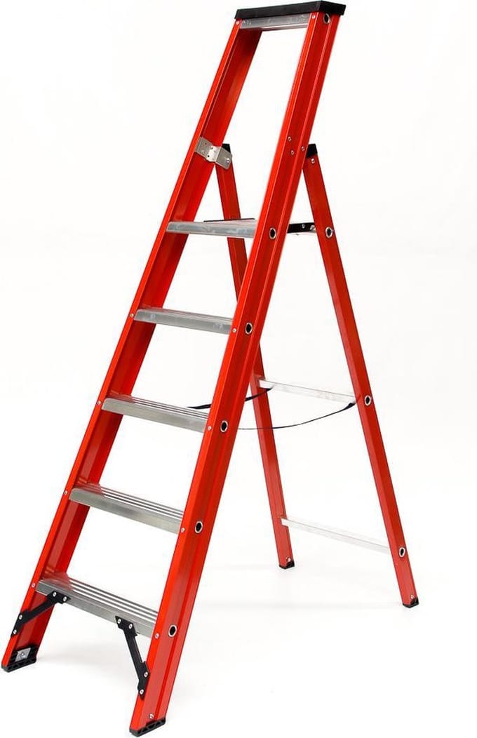 Kelfort Plateautrap Magnus, met beugel, 1x5 treden (Prijs per stuk)