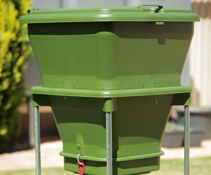 Hungry Bin, Wormenbak Wormenkwekerij Wasse