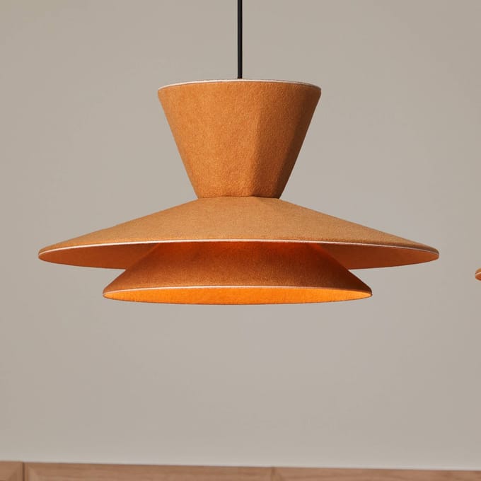 LOOM DESIGN LED hanglamp Morphic, geel, vilt, Ø 50 cm