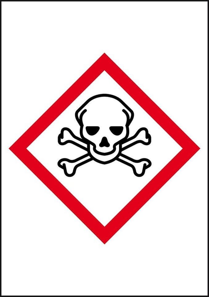 GHS06 giftige stoffen sticker, 10 per vel, rechthoek 37 x 52 mm - 10 per vel