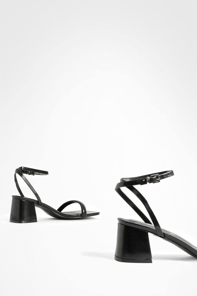 boohoo Dames Square Toe Block Heel Two Part Heels | Black | Maat: 6