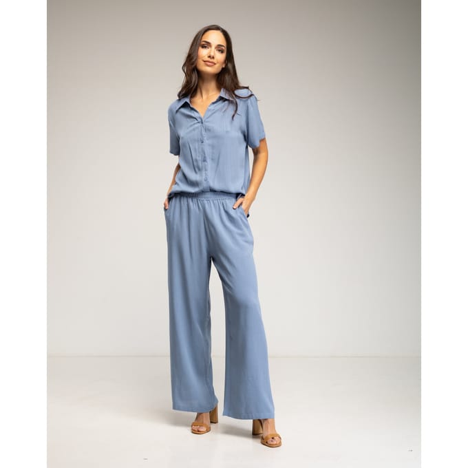 Set van overhemd con korte mouwen en elastische broek met zakken