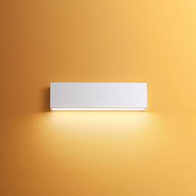 Linea Light LED wandlamp Box W2 bi-emissie, B 31,9 cm, wit, 2700 K