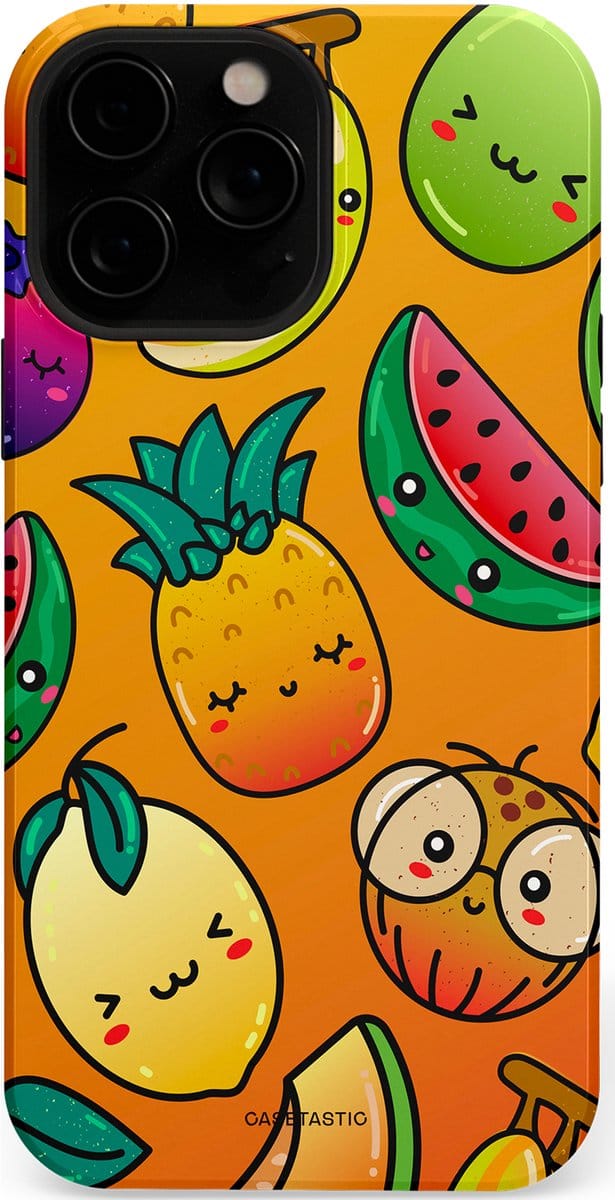 Casetastic hoesje geschikt voor Apple iPhone 13 Pro - MagSafe - Dubbellaagse bescherming - Fruitastisch - Fashion Case - Okergeel Oranje Bruin Groen
