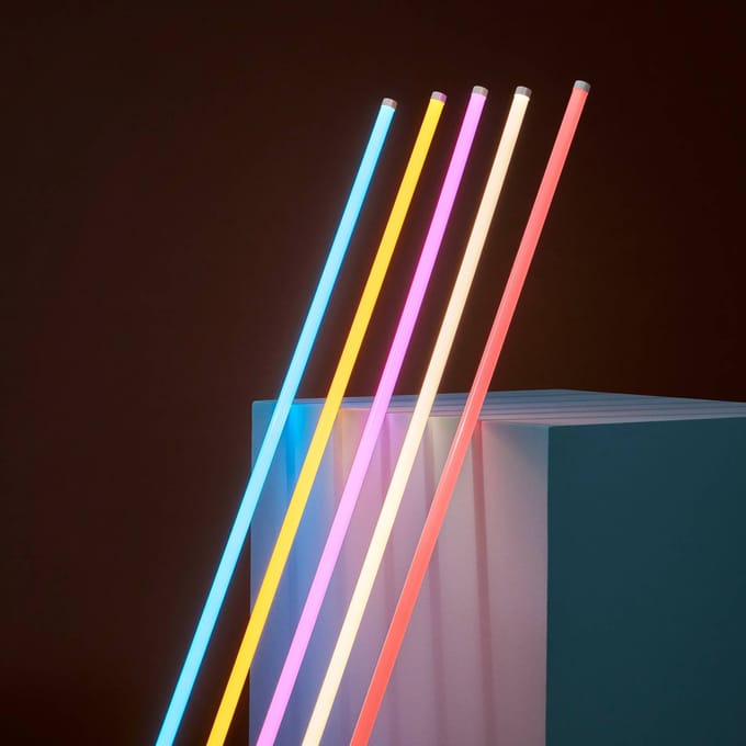HAY LED-buislamp Neon Tube, rood, PVC, lengte 1,5 m, stekker