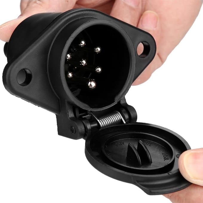 24V 7-pins Trailerstekker Connector Adapter voor Auto Semi-trailer Vrachtwagen black
