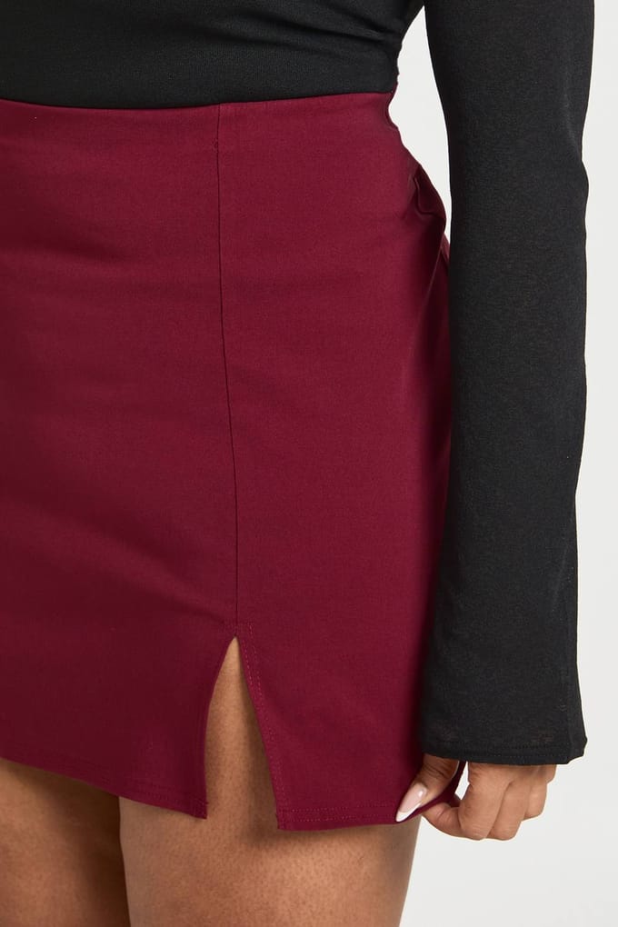 boohoo Dames Plus Bengaline Split A-lijn Rok | Bordeaux Rood | Maat: 54