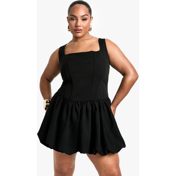 boohoo Dames Plus Square Neck Geplooide Skater Jurk | Zwart | Maat: 56