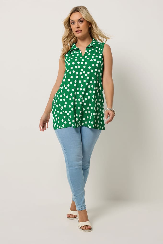 Yours Groen Vestje Met Kraag En Stippen Size 58-60
