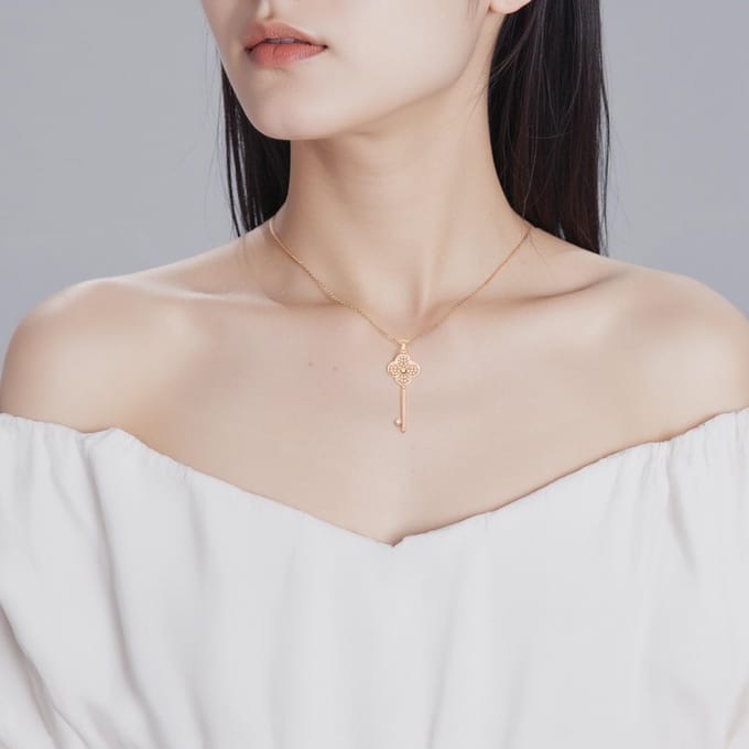 Swarovski Hall Klavertje Vier Sleutel Roségoud Ketting Dames ketting 5345515 Box (Random Color) beige