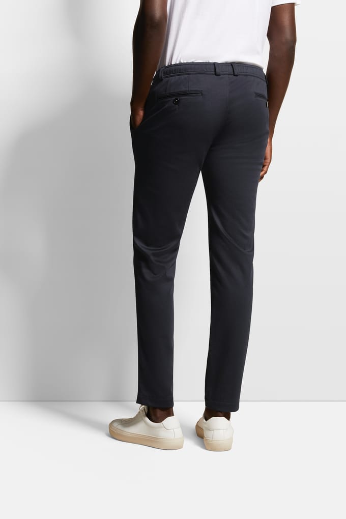 Bugatti Herren Chino in een sportieve pasvorm