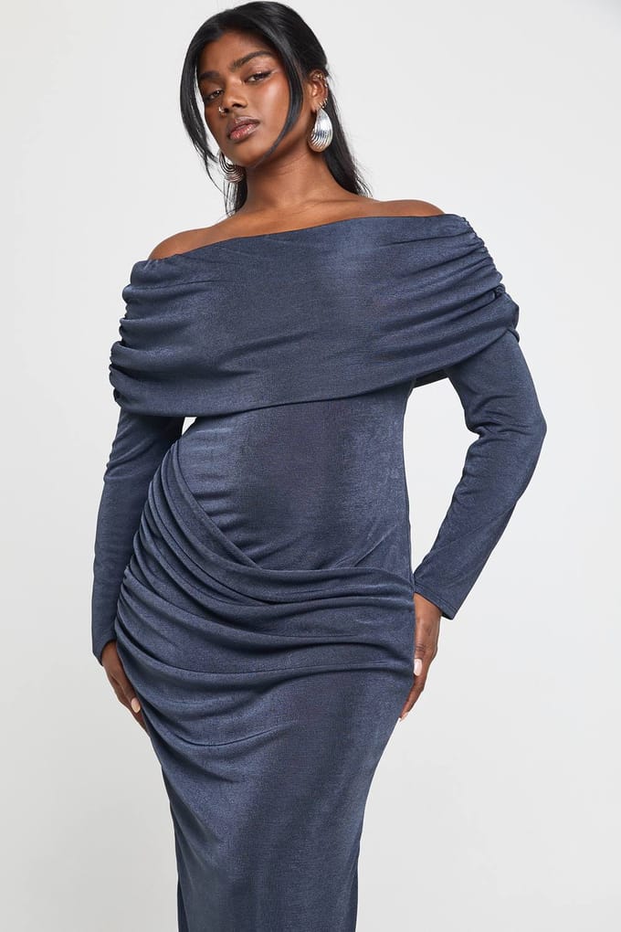 boohoo Dames Plus Gedrapeerde Bardot Midaxi Jurk | Charcoal | Maat: 26