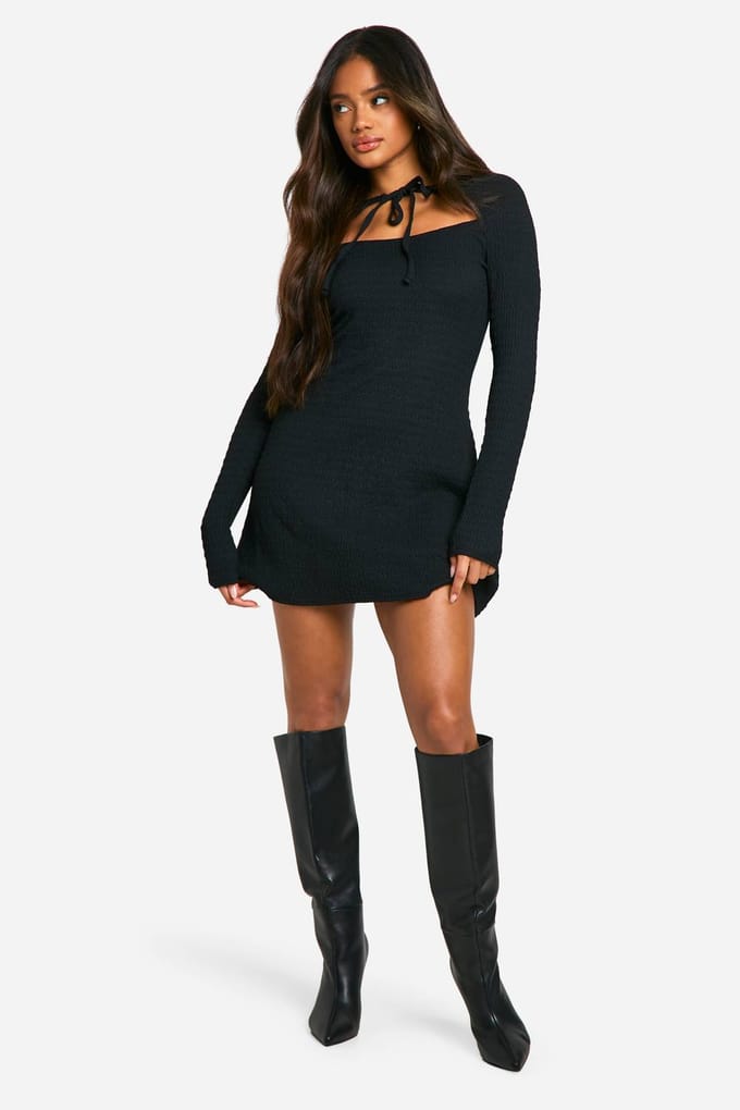 boohoo Dames Getextureerde strik-front skaterjurk | Black | Maat: 6