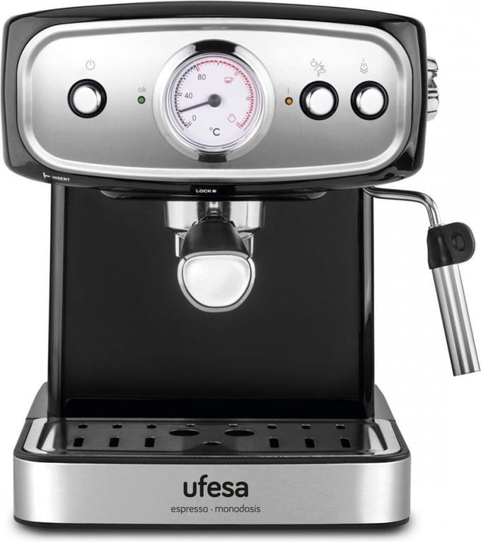 Ufesa CE7244 BRESCIA Espresso Pistonmachine 850Watt