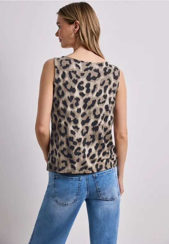 Top met ronde hals en schouderdetails