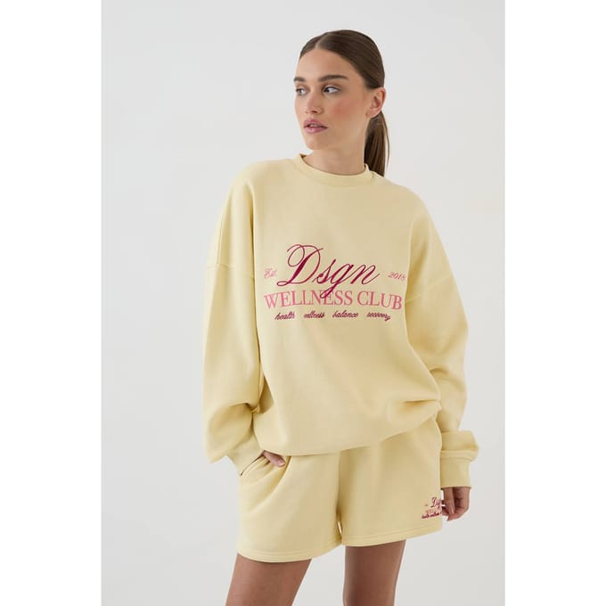 Dames Dsgn Studio Wellness Club Oversized Sweatshirt Korte Trainingsbroek Set | Citroen | Maat: Small