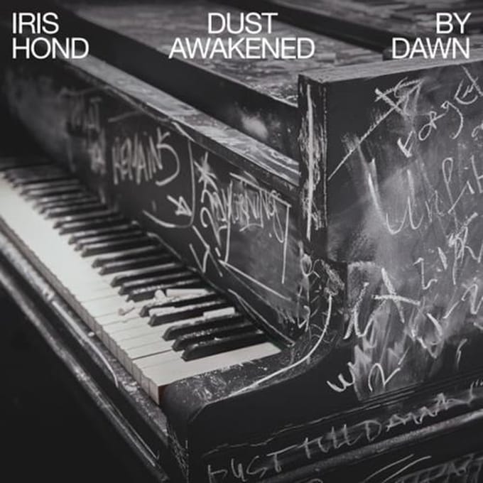 Iris Hond - Dust Awakened By Dawn (CD)