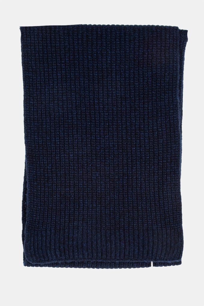 Closed Knitted Scarf Scarves Dark Night Größe: OS | Schals Outlet | Herren | Schwarz