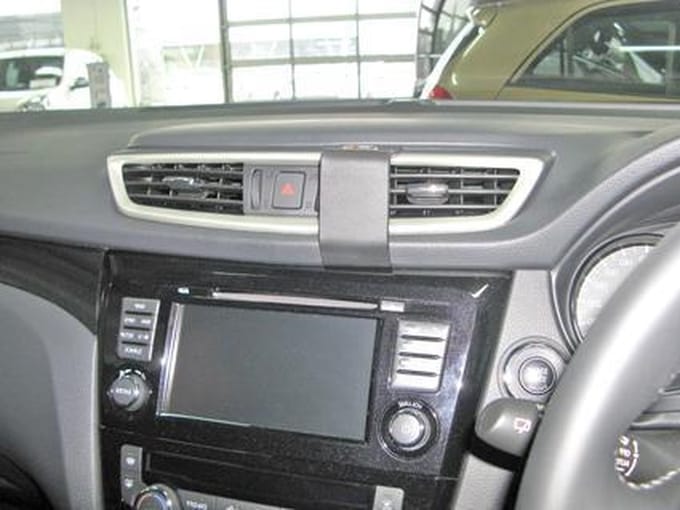 Proclip Nissan Qashqai 2014- Center mount Stuur rechts. Engelse uitvoering