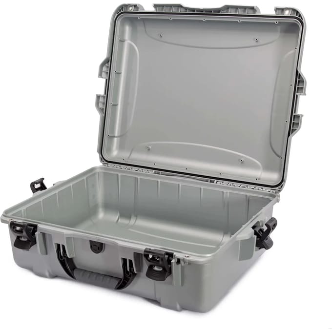 Cameratas Nanuk 945