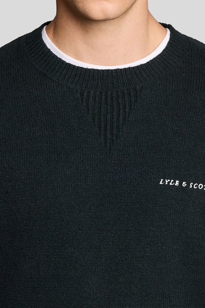 Lyle & Scott Script Knitted Crew Neck Dark Navy Größe: M | Pullover Outlet | Herren | Blau