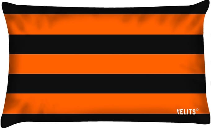 Buitenkussen OITNB zwart oranje bootkussen waterafstotend 40x60cm streep