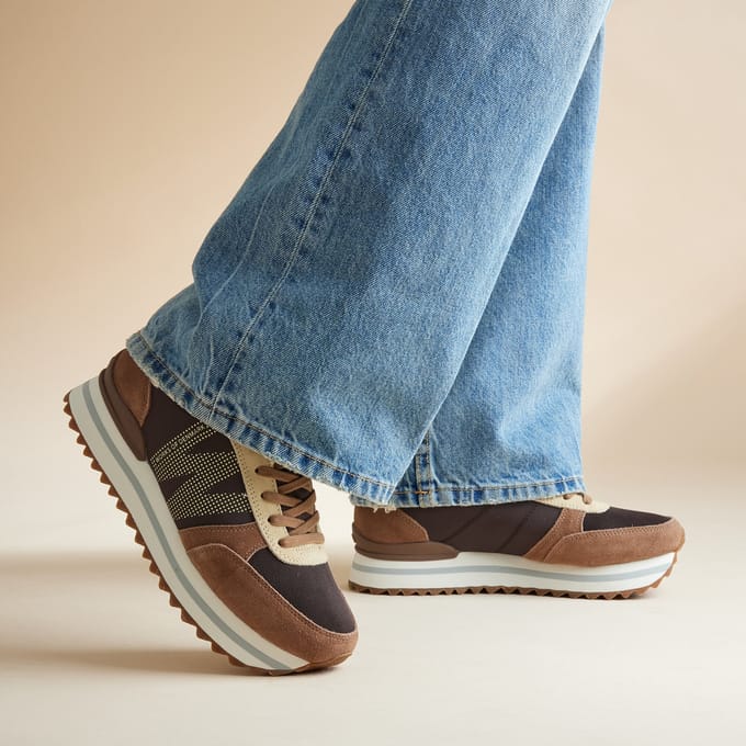 Woden Woden Ronja Plateau Sneakers bruin Suede
