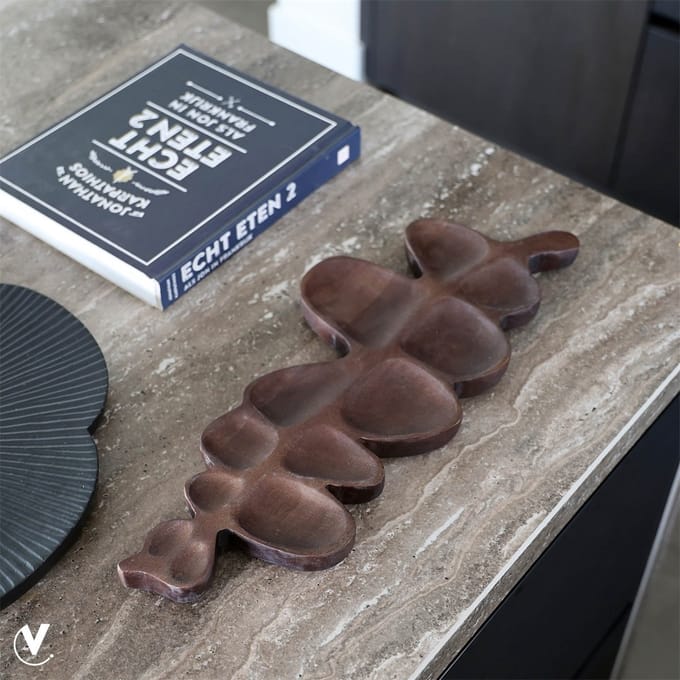 Decoratie object Keystone | Medium | Walnoot hout | uniek design | L45 x B17 X H 3 cm