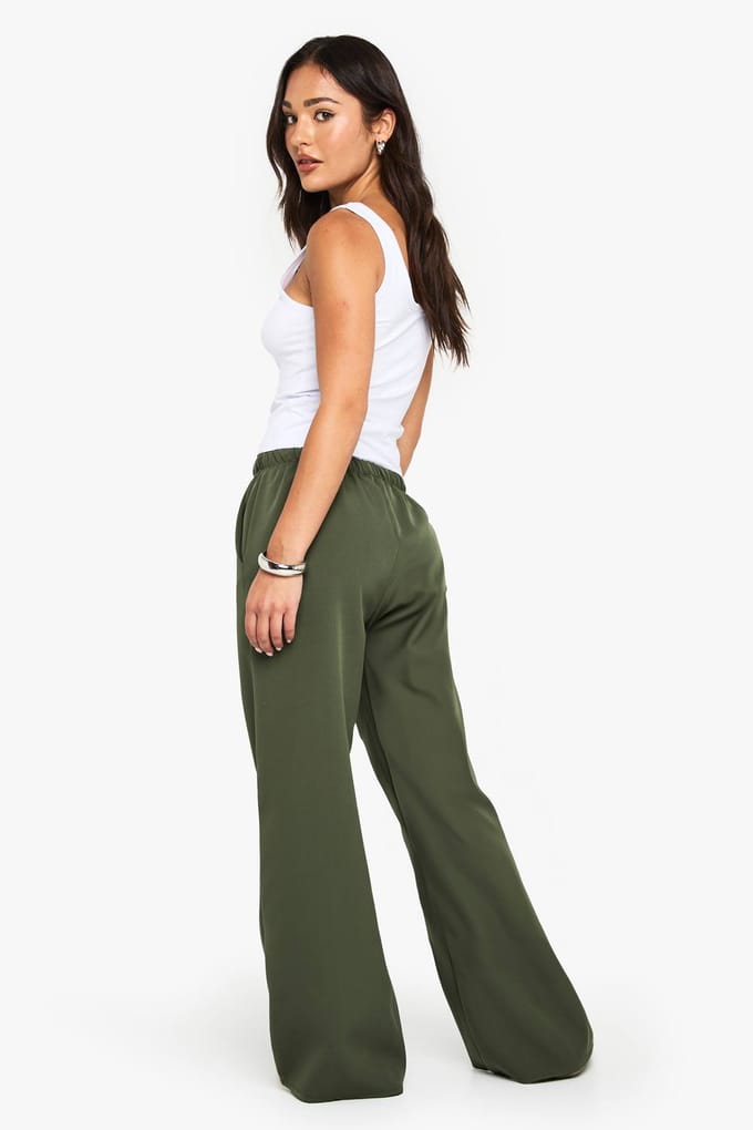 boohoo Dames Petite Geweven Broek met Elastische Taille en Rechte Pijpen | Licht Kaki | Maat: 42