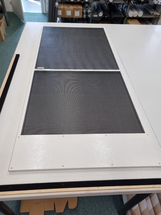 Horrenbouw - Hordeur scharnierend wit - Kat proof - Aluminium - Bouwpakket