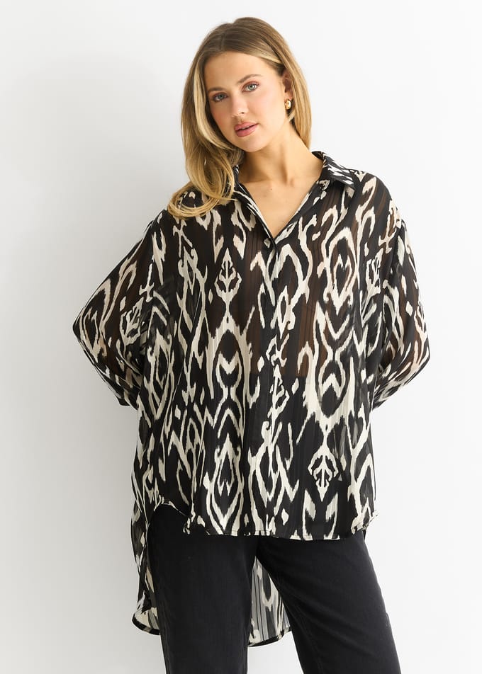 Oversized shirt met mono abstracte print