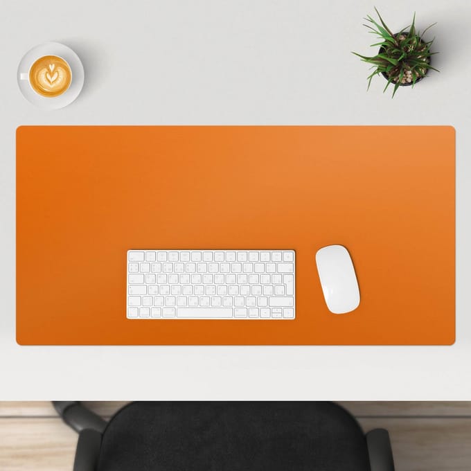 Wallfluent - Koraalrood Bureau Onderlegger - 90x45 cm - Oranje Computer Mat - Levendige en warme kleuren Bureau Pad - Bureau Onderlegger Groot - Bureau Accessoires - Bureauonderlegger Groot