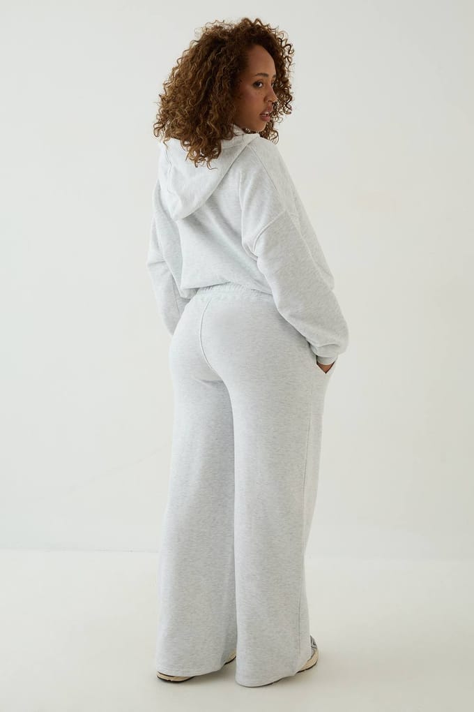 Dames Dsgn Studio Collegiate Bedrukte Rechte Pijp Joggingbroek | Asgrijs | Maat: Medium