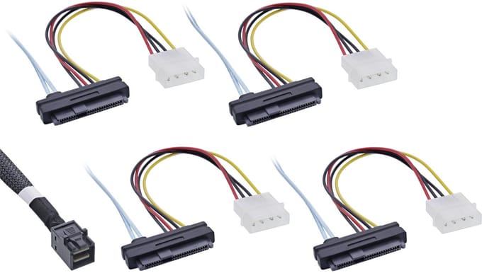 InLine® Mini SAS HD kabel, SFF-8643 naar 4x SFF-8482 (29-pins) + Stroom, 0,5m