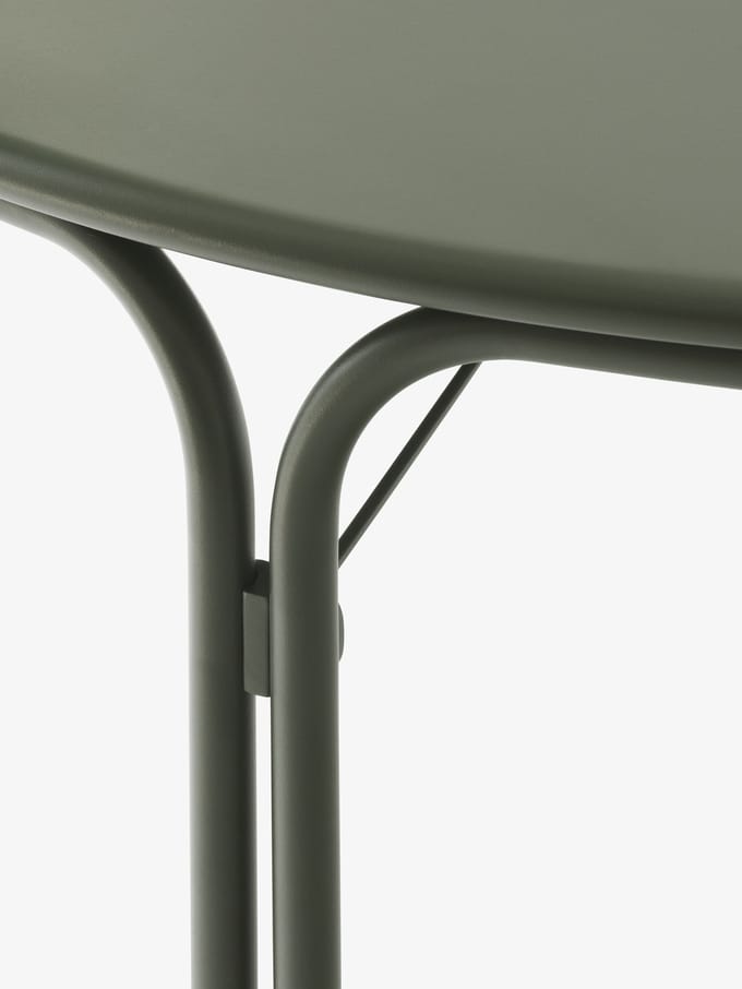 &Tradition Thorvald Eettafel SC98 - bronze green