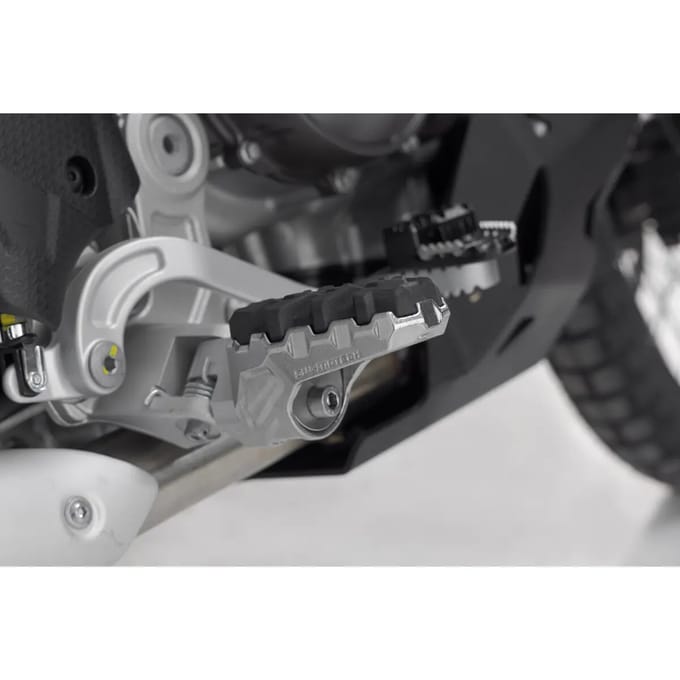 Motorfiets voetsteun kit SW-Motech Evo Yamaha Ténéré 700 (19-)