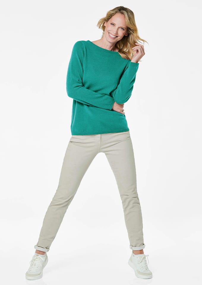 Pullover van kasjmier met boothals - smaragd - Gr. 48 van Goldner Fashion