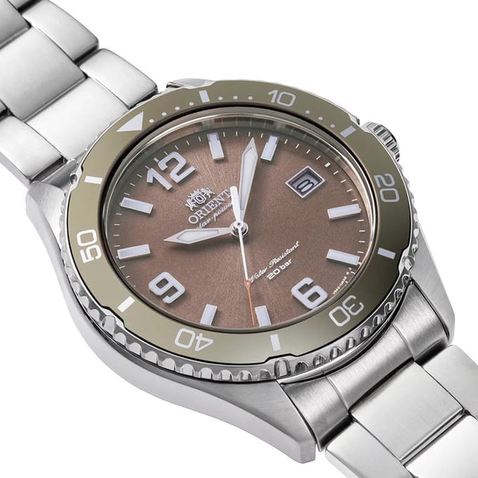 Orient Mako RA-WJ0004Y10B Mako 40 Solar Horloge