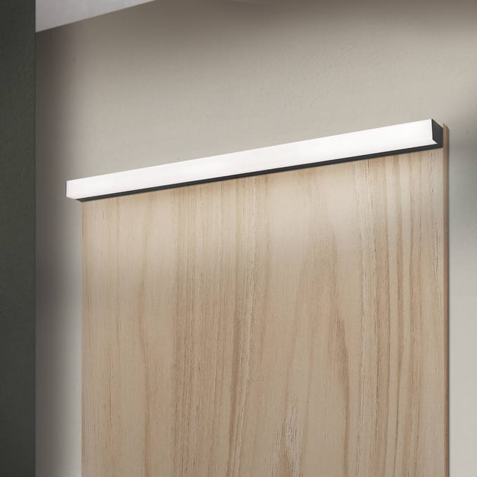 ORION Horizon LED spiegellamp, breedte 90 cm, zwart, IP44
