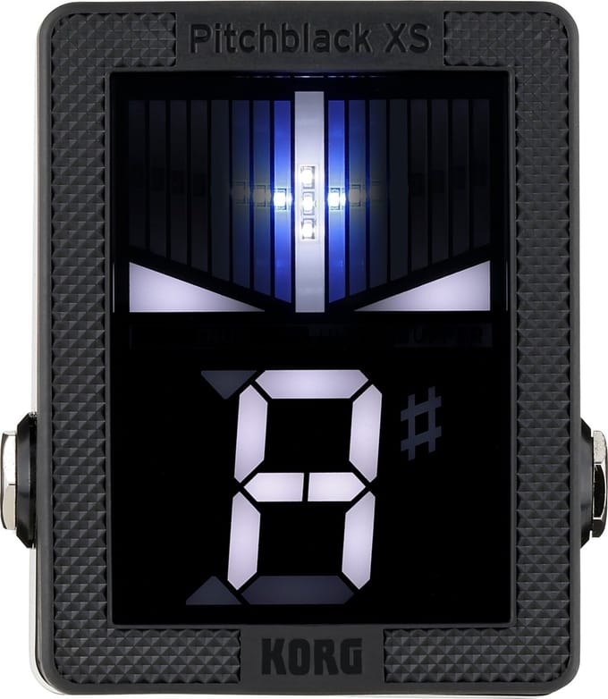 Korg Pitchblack XS CHROMATISCHE PEDAALSTEMMER, compacte vloerstemapparaat met groot display.
