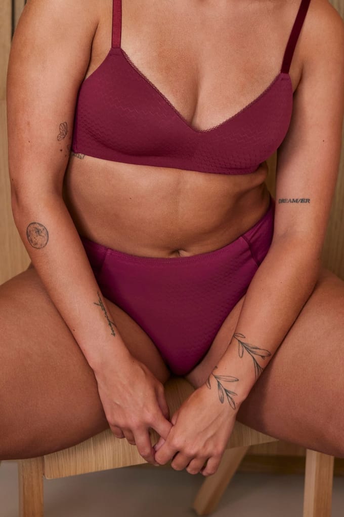 Livera Shorty Zigzag Cassis Taglia: XXL | Biancheria intima Outlet | Donna